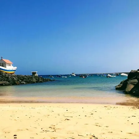 Sunny La Oliva
